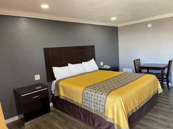 El Segundo Inn image 20